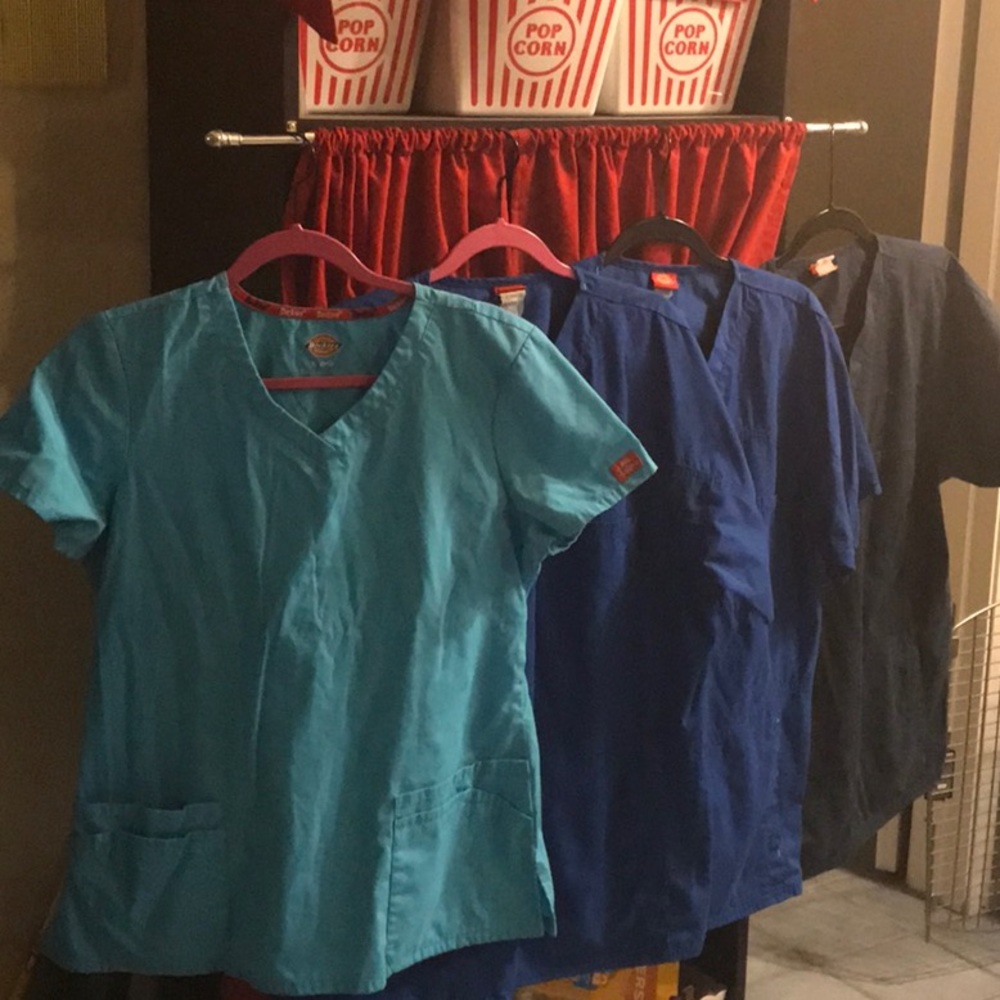 SCRUBS - Picture 6 of 8